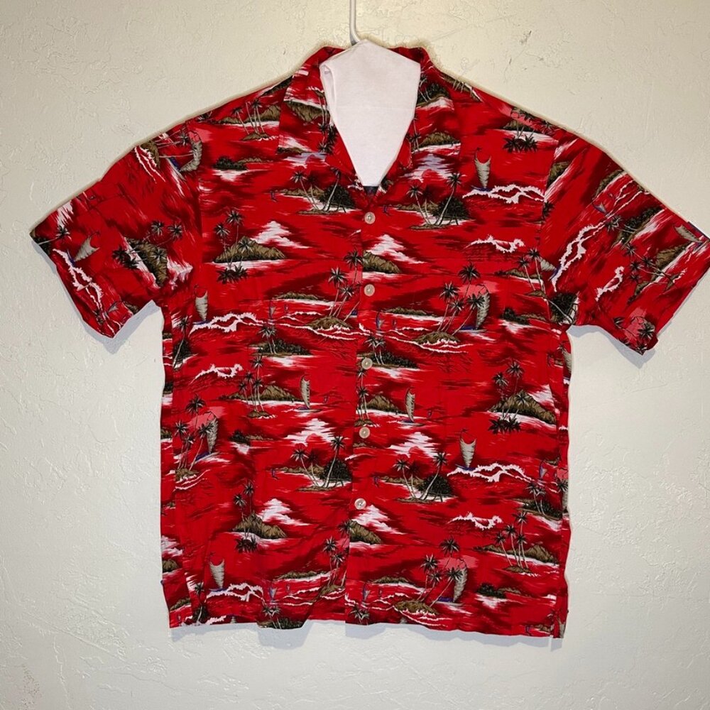 Lucky Beach Men's Hawaiian Shirt Size Medium